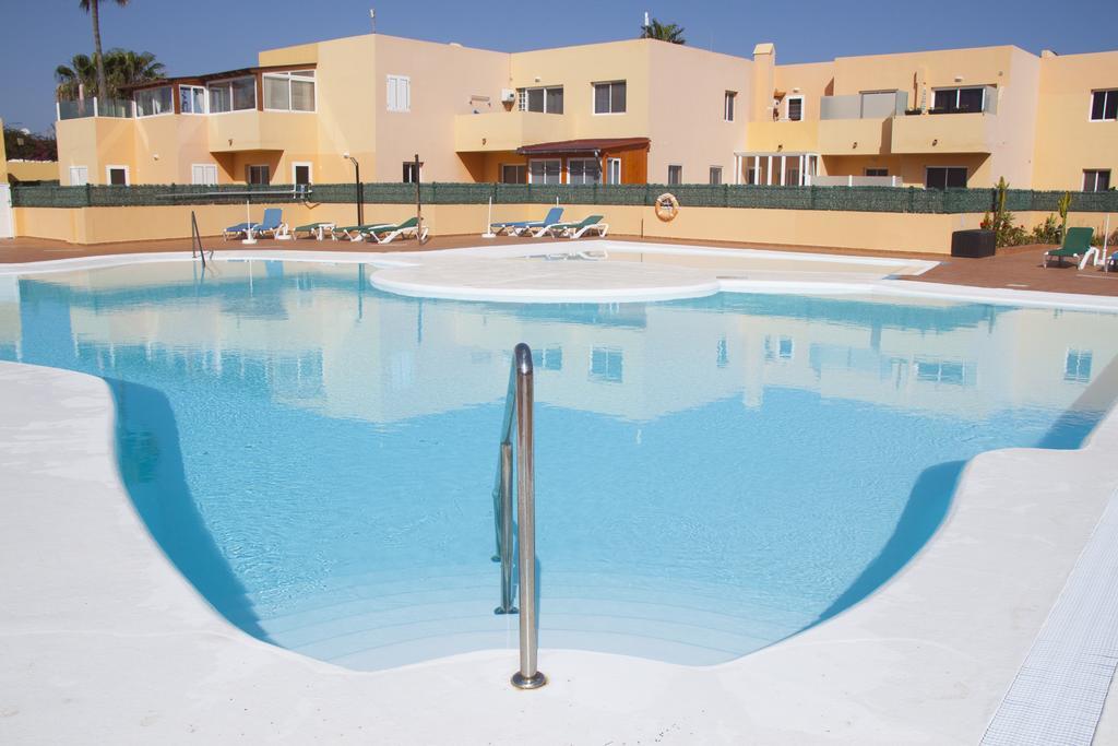 Anju Villas Los Delfines Bravo'S Apartments Corralejo Exterior photo
